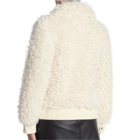 BCBGeneration Zip Front Fuzzy Faux Fur Jacket in Cream Size Medium Fully Lined - Picture 2 of 8